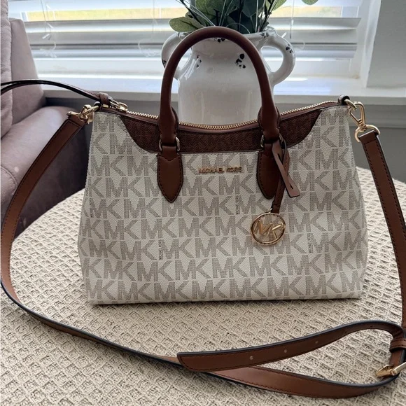 Michael Kors Cream and Brown Signature Satchel with Gold Hardware - Picture 3 of 8